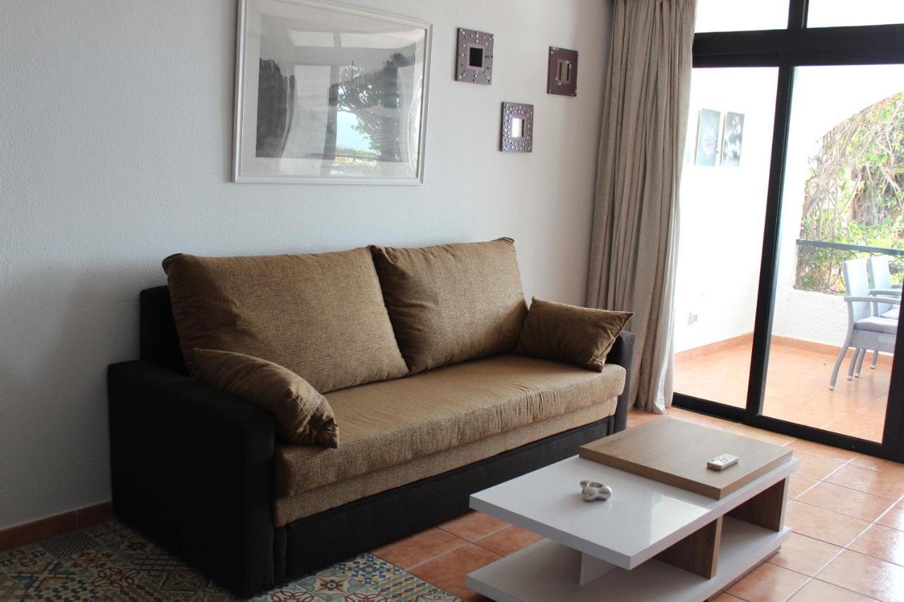 Casa Blanca - Sea View - First Line Apartment *
