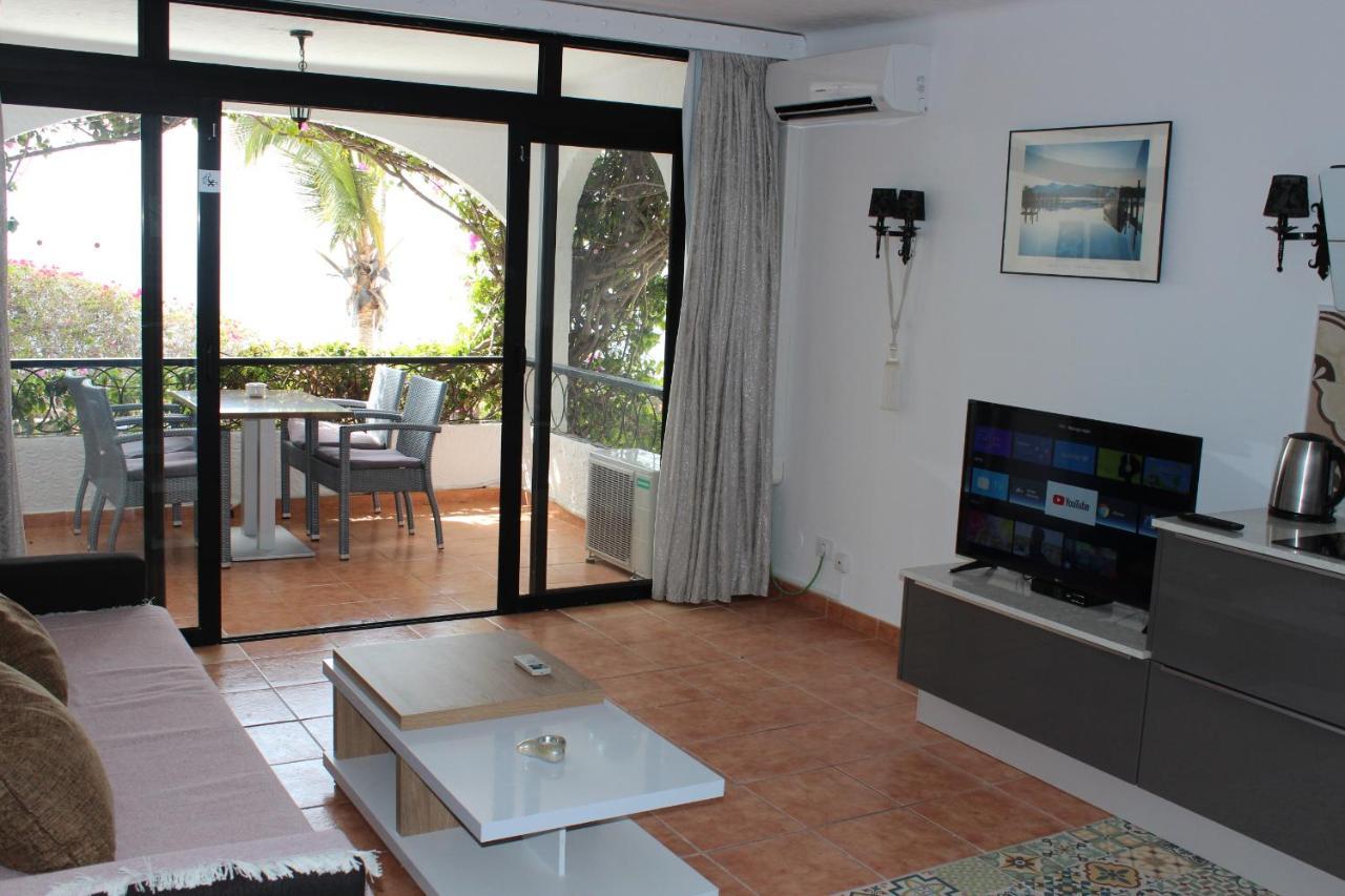 Casa Blanca - Sea View - First Line Playa del Ingles (Gran Canaria)