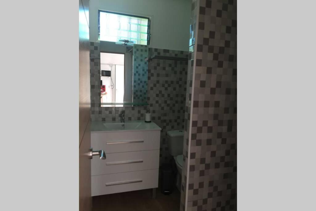 Apartamento Big, Large Cozy With Sea View Ask For Additional Bedroom As An Extra Option