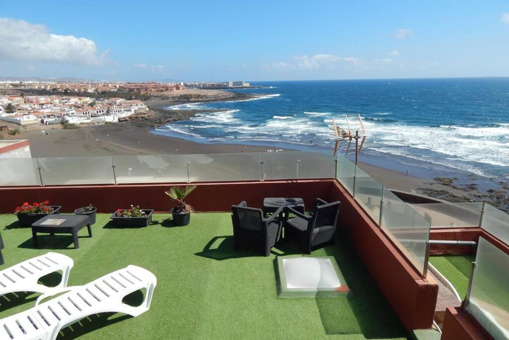Apartamento Big, Large Cozy With Sea View Ask For Additional Bedroom As An Extra Option