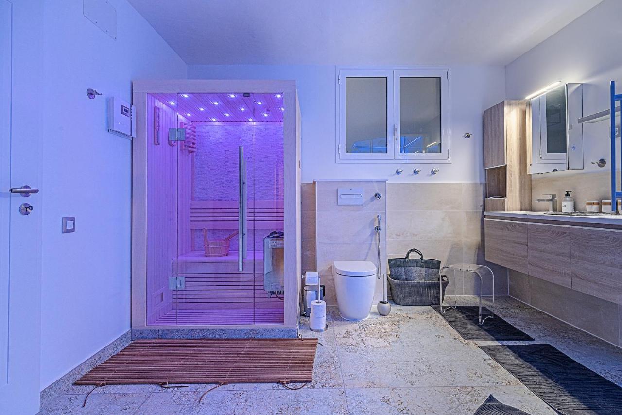 Luxury Apartment, Sea Views, Jacuzzi And Sauna. Apartment