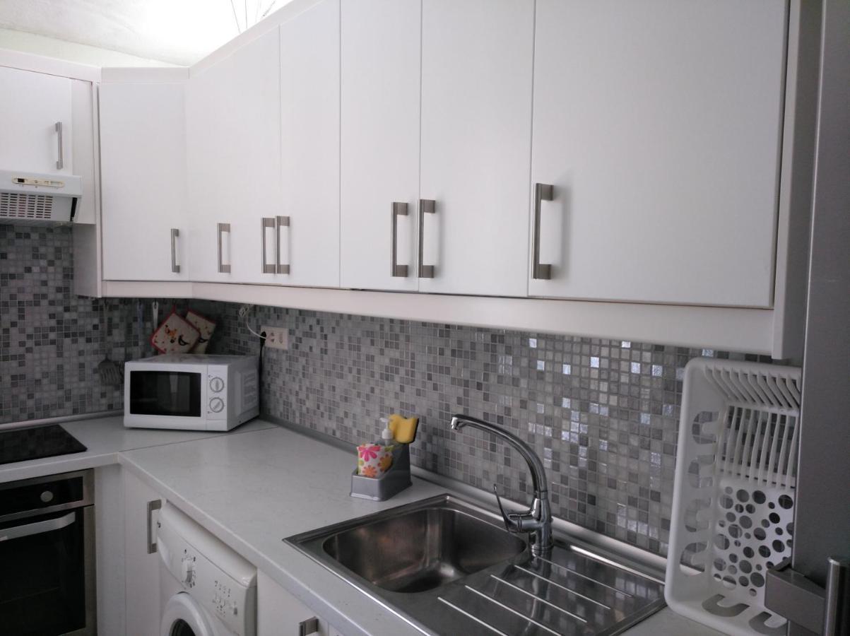 2 Calle Azucenas Appartement