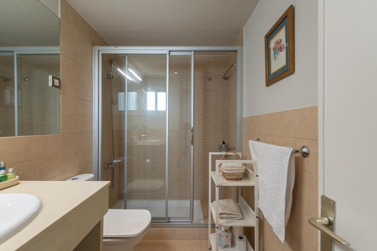 Ombu- Complejo Papagayos Apartment San Bartolome de Tirajana (Gran Canaria)