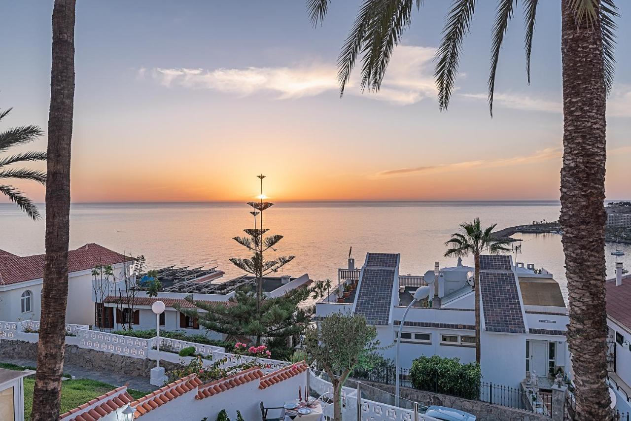 Luxury Apartment, Sea Views, Jacuzzi And Sauna. Apartment *