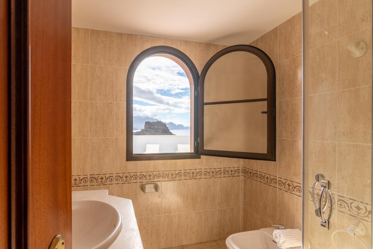 Adosado El Perenquen Agaete (Gran Canaria)