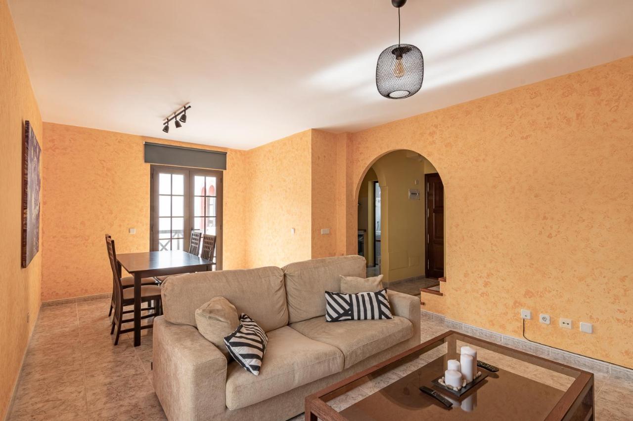 Ferienhaus Adosado El Perenquen