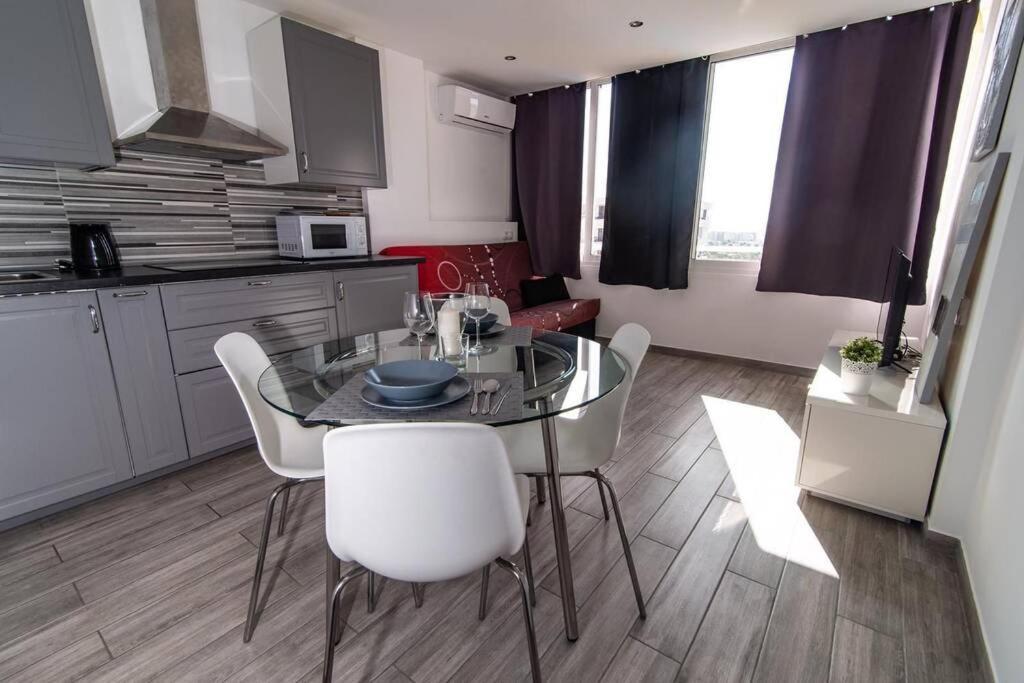 Molinos Ocean View Apartamento *