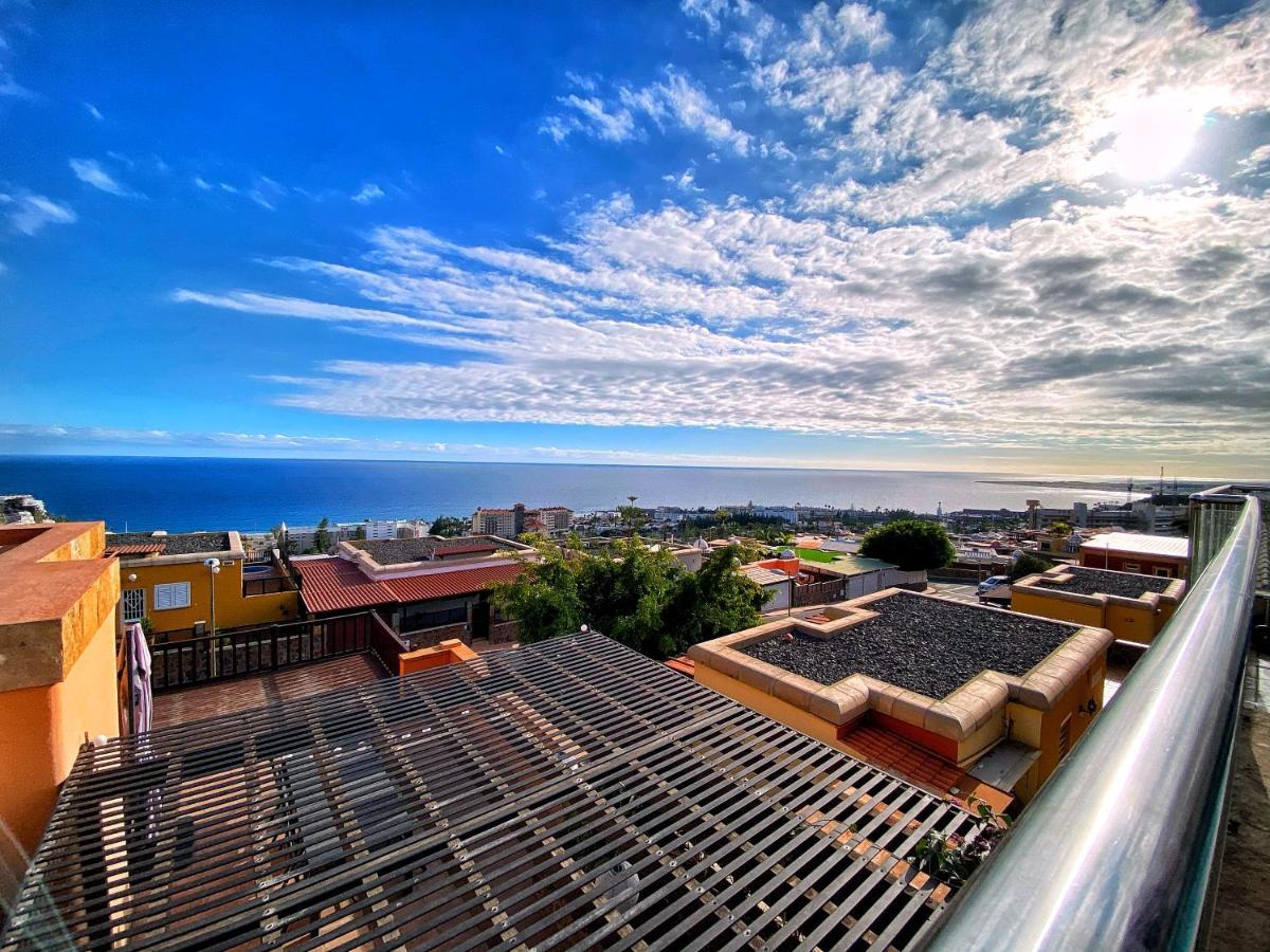 Villa Luxury 5 Star Violetta With Amazing Sea View, Jacuzzi And Heated Pool San Agustín