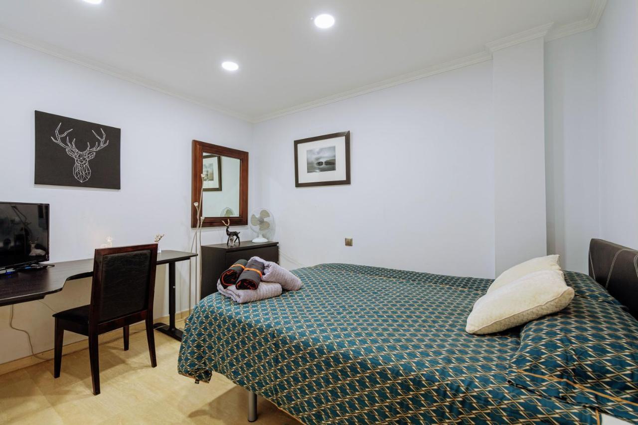 Luxury 5 Star Violetta With Amazing Sea View, Jacuzzi And Heated Pool
