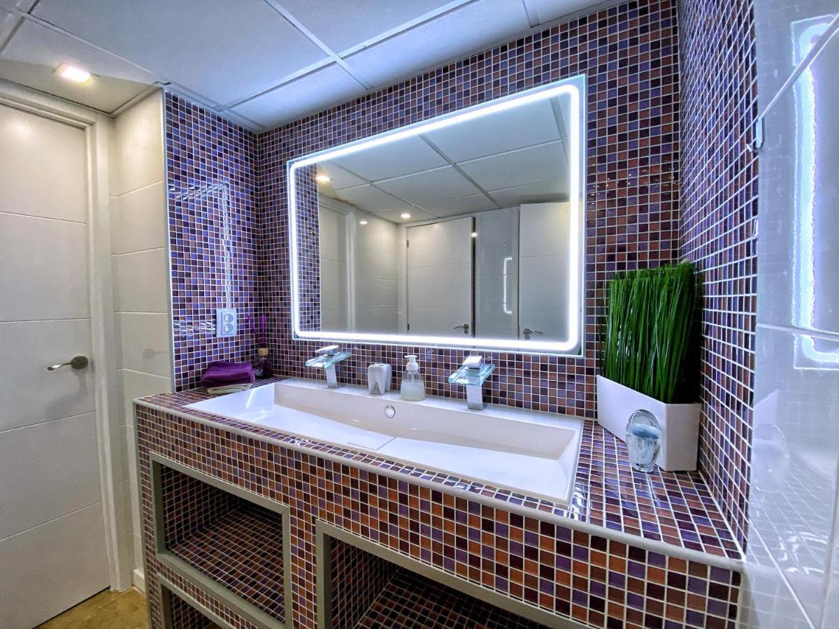 Villa Luxury 5 Star Violetta With Amazing Sea View, Jacuzzi And Heated Pool San Agustín