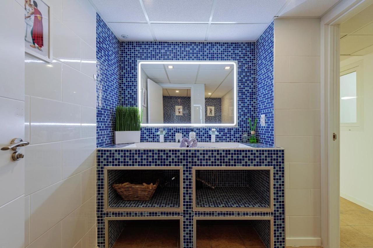 Luxury 5 Star Violetta With Amazing Sea View, Jacuzzi And Heated Pool *