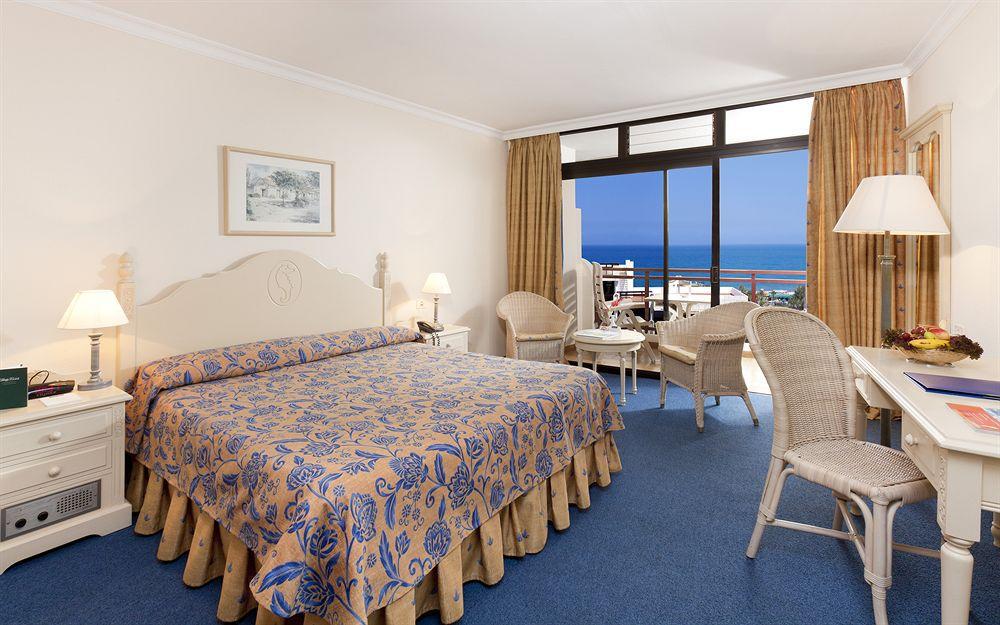 Seaside Sandy 4*