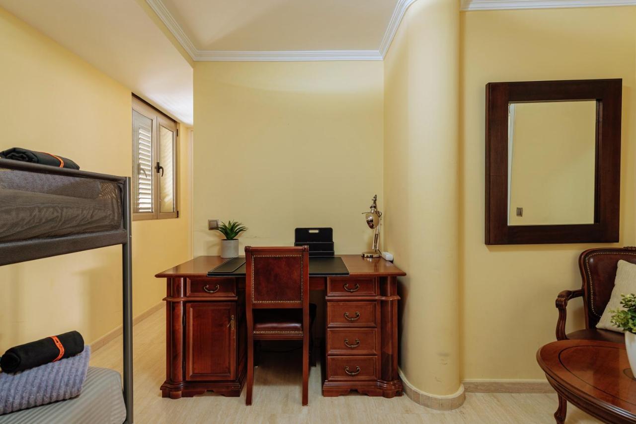 Villa Luxury 5 Star Violetta With Amazing Sea View, Jacuzzi And Heated Pool San Agustín