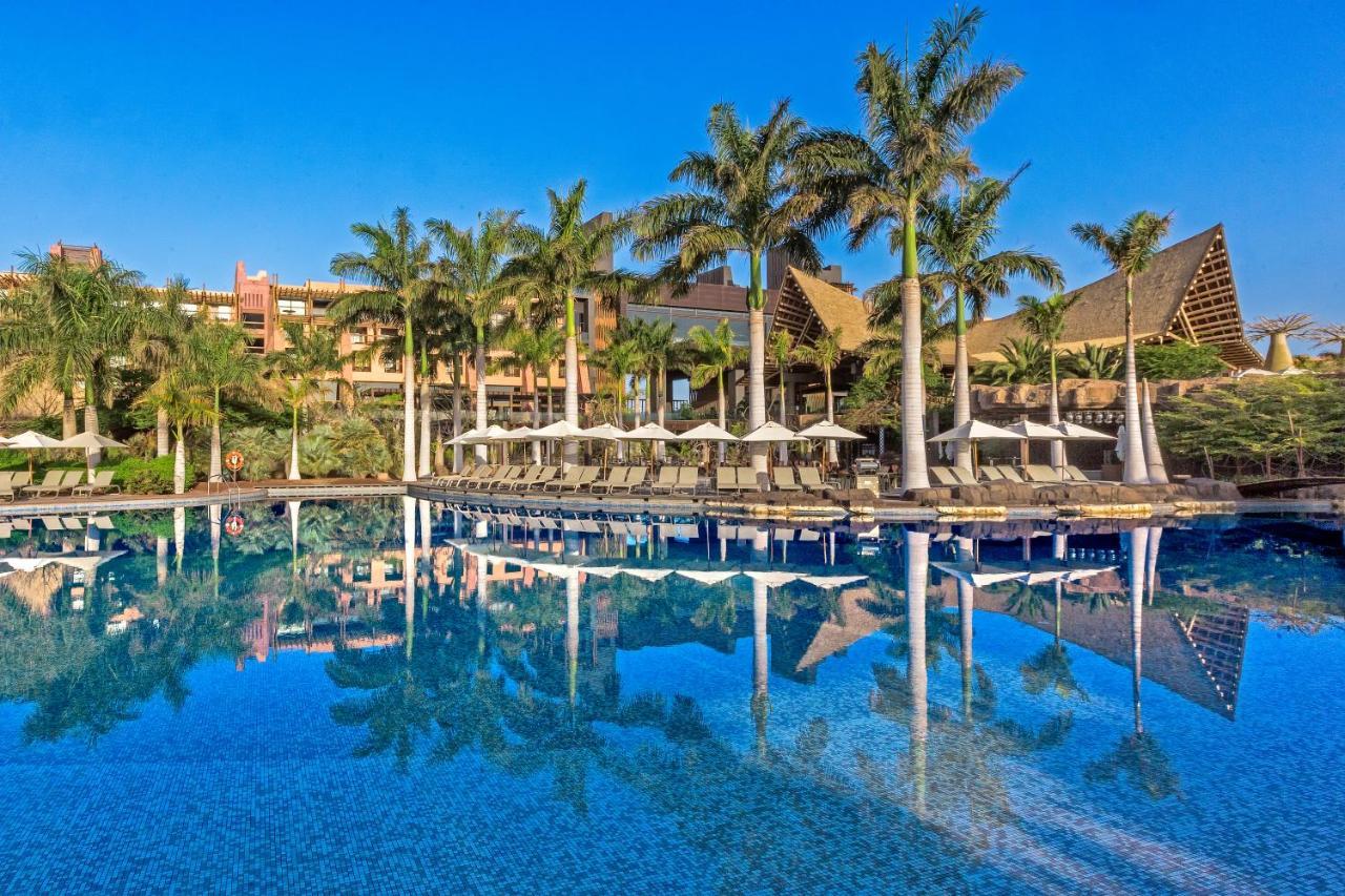 Hotel Lopesan Baobab