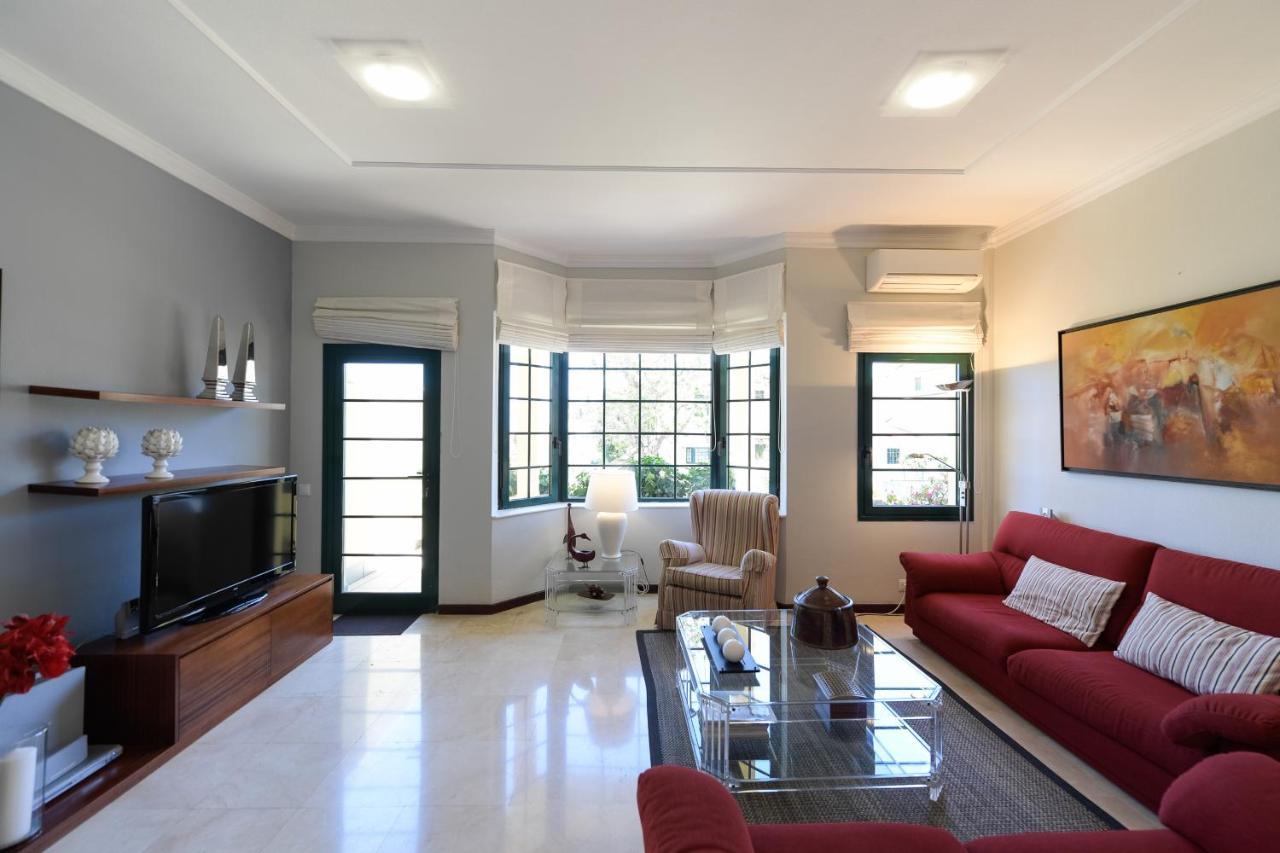 House With Cozy Garden Bbq And Free Parking Holiday home