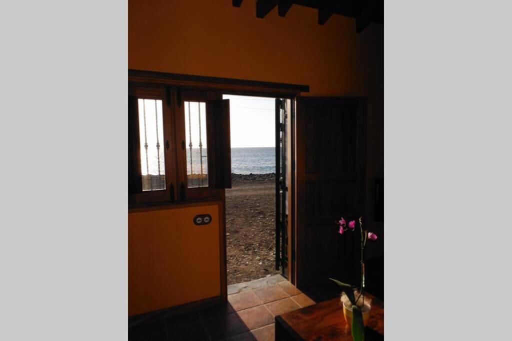 Casa Costera Playa De Tasarte Vakantiehuis San Nicolás