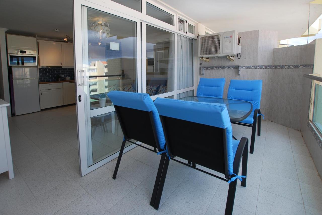 Overlooking Yumbo Centre With Heated Pool * Maspalomas (Gran Canaria)