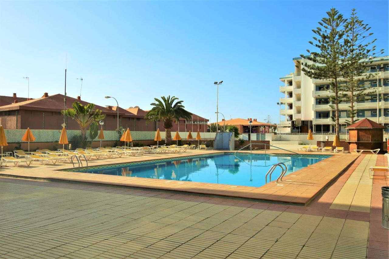Apartment Overlooking Yumbo Centre With Heated Pool Maspalomas (Gran Canaria)