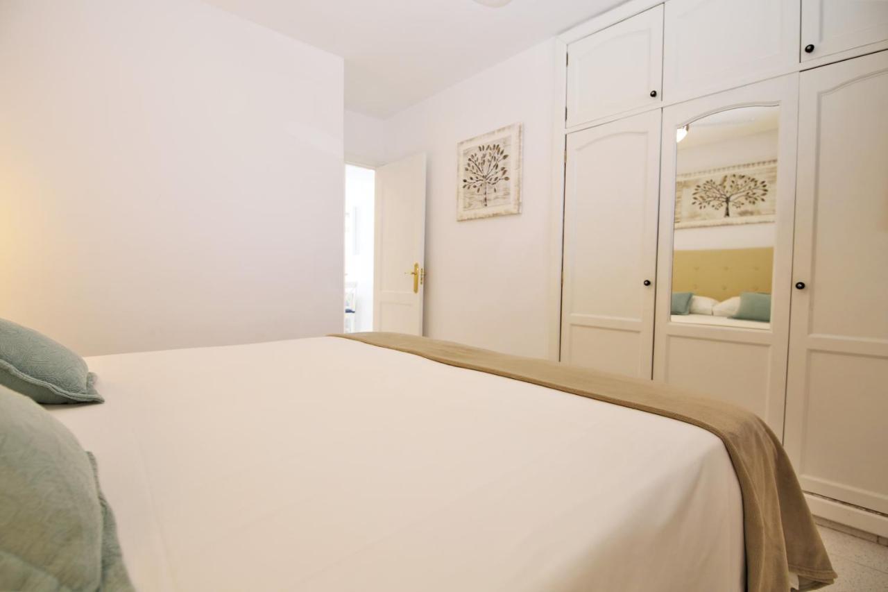 Overlooking Yumbo Centre With Heated Pool * Maspalomas (Gran Canaria)