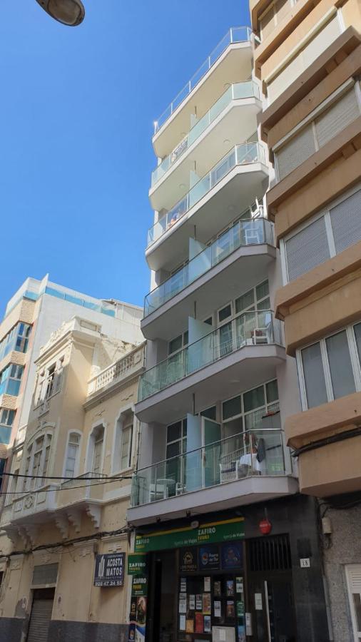 Disfruta De La Brisa Marina Desde La Terraza De ático Con Solarium Apartamento