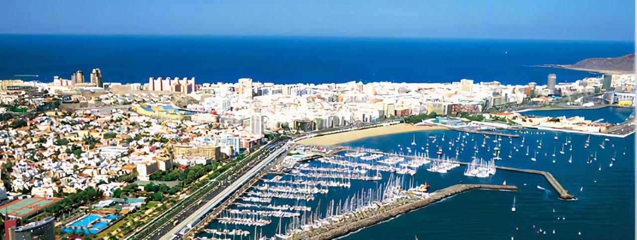Disfruta De La Brisa Marina Desde La Terraza De ático Con Solarium Apartamento