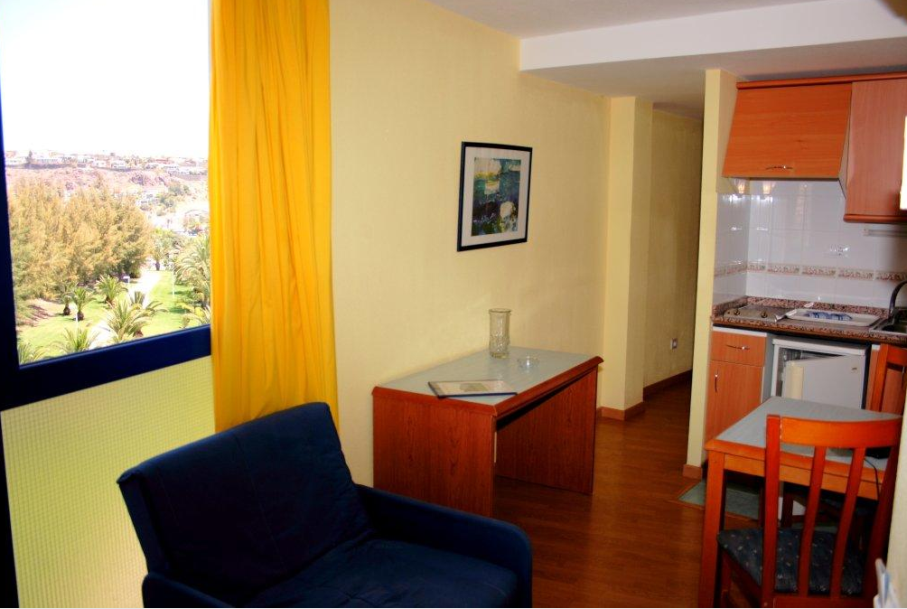 Aparthotel New Folias