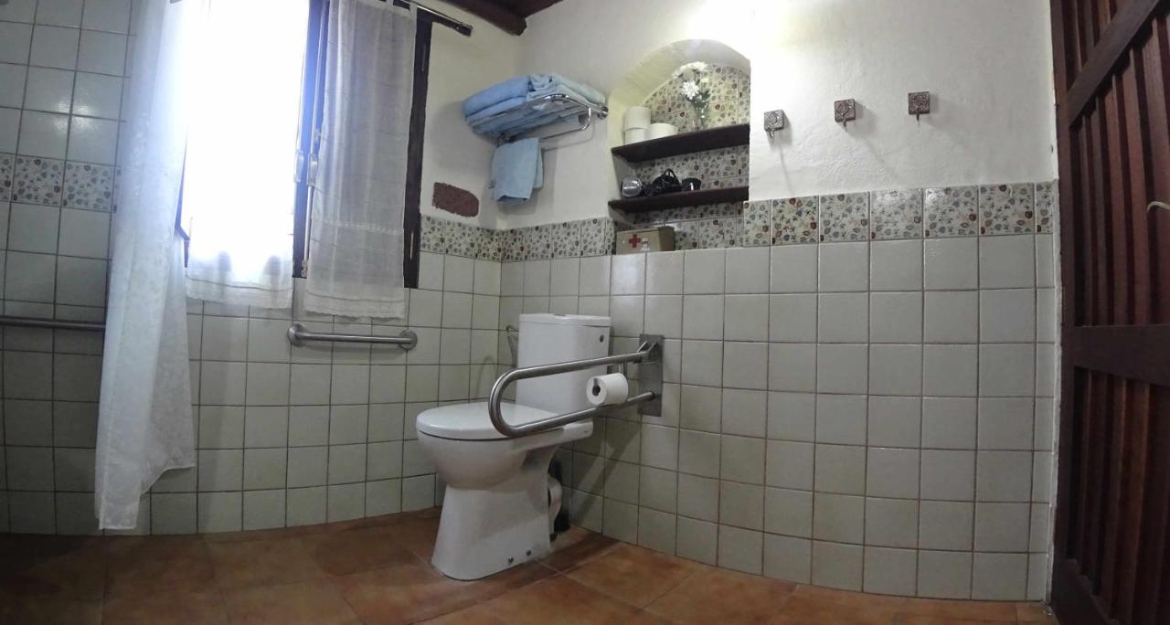 La Fuente De La Flora * Santa Lucia