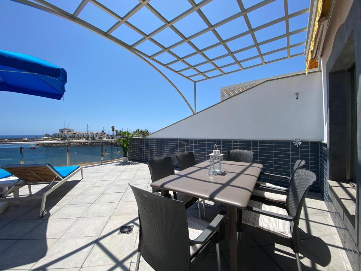 Billy's Beachfront With Pool Access Apartamento *