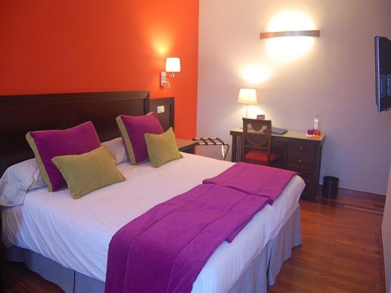 Escuela Hotel Santa Brigida (Gran Canaria)