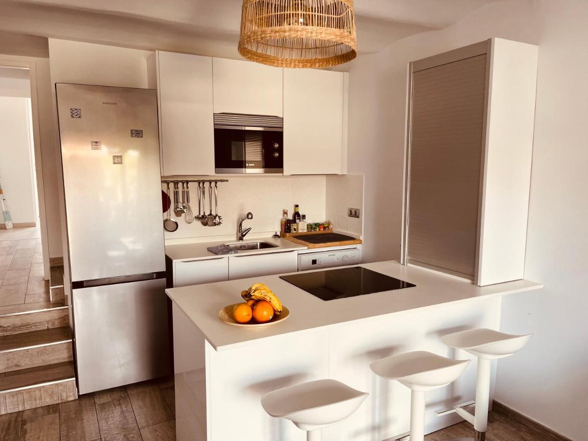Vakantiehuis Vivienda Unica En Primera Linea De Playa San Bartolomé