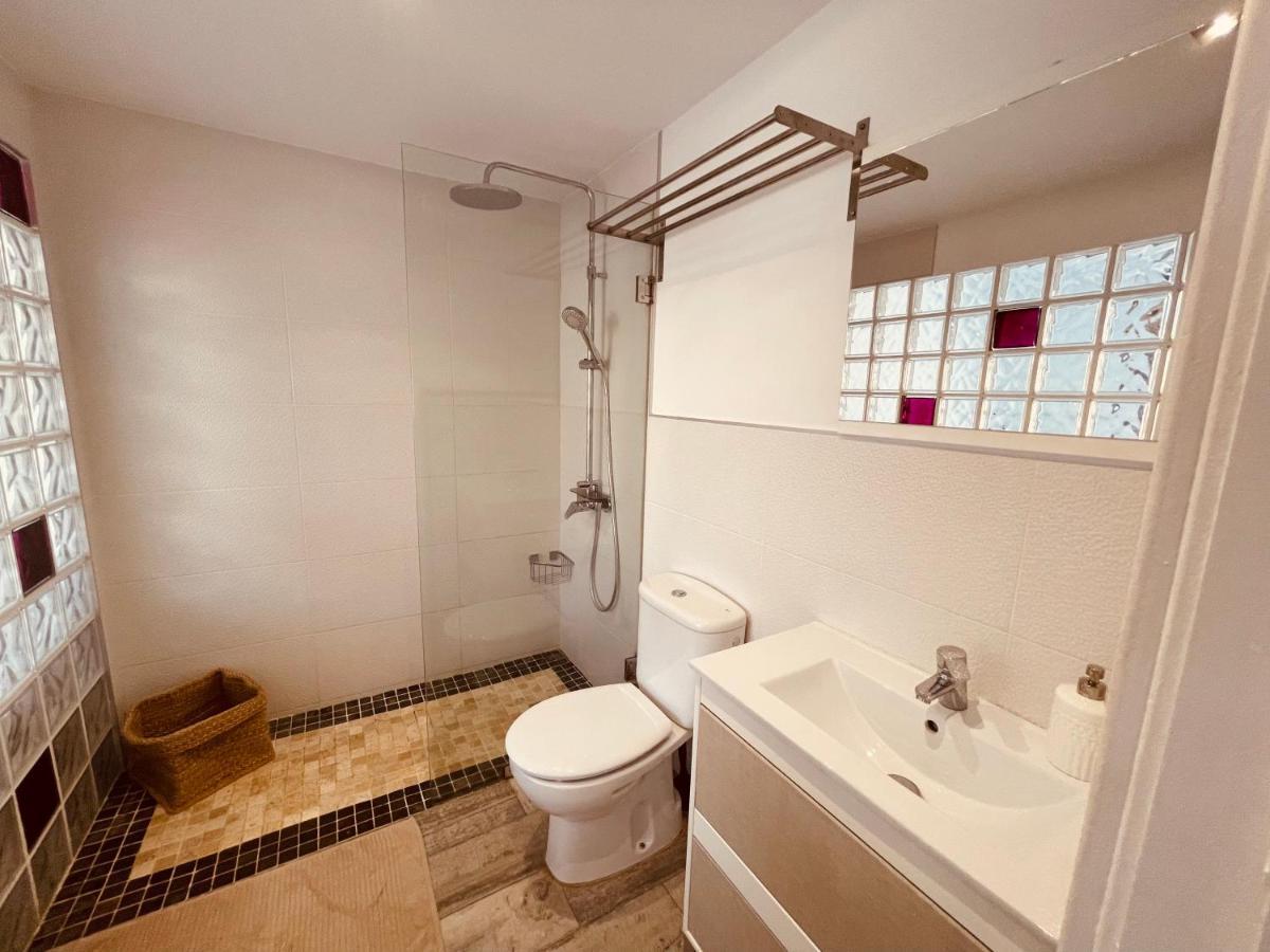 Vakantiehuis Vivienda Unica En Primera Linea De Playa San Bartolomé