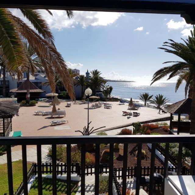 Holiday home Lidia & Paco Two Bedrooms Beachfront