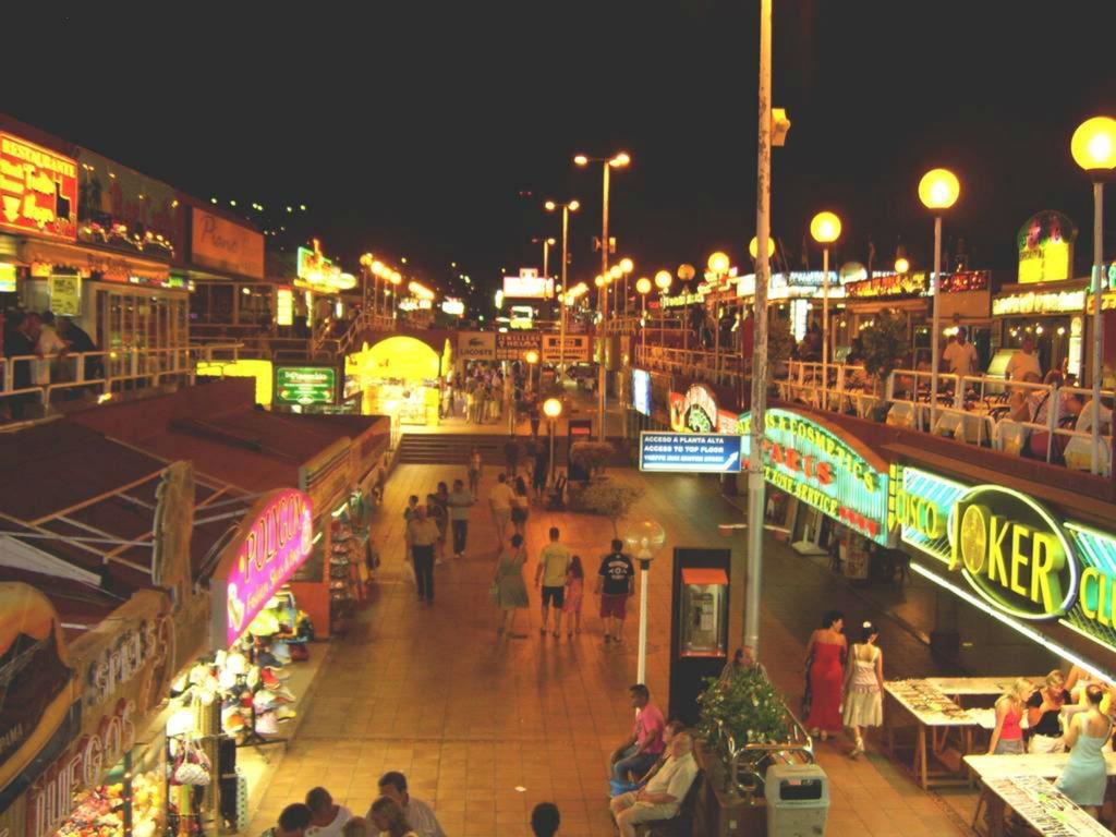 Monterrey * Puerto Rico (Gran Canaria)