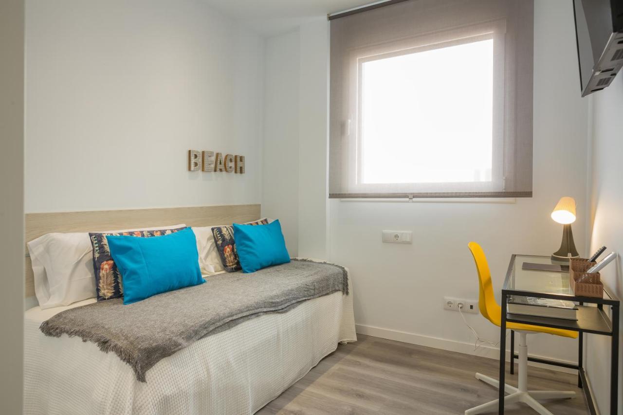 Hercot Canteras Beach,sun,city Wifi Free