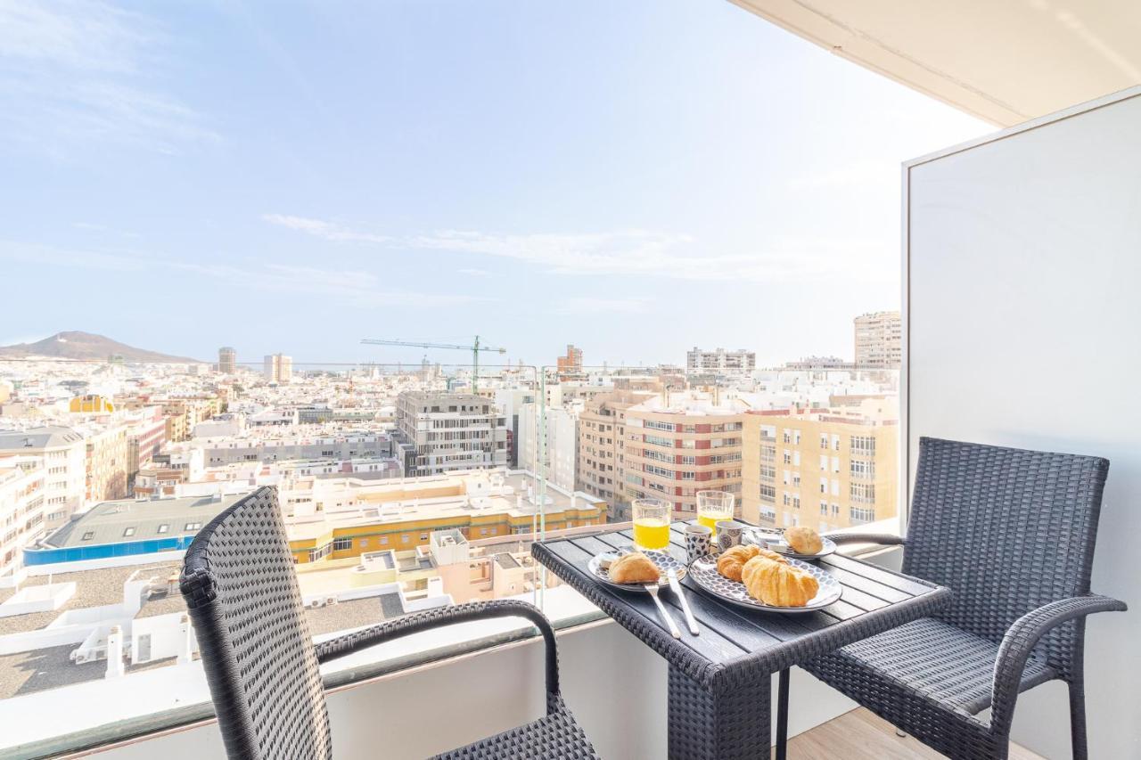 Brand New With Ocean & Volcano Views *