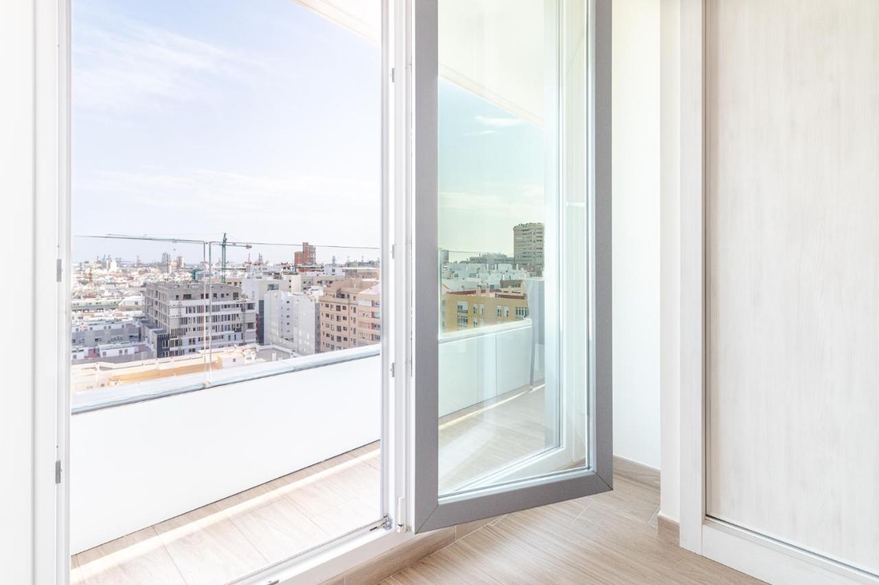 Brand New With Ocean & Volcano Views Apartment *