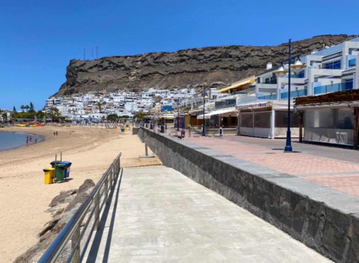 Front Line Marina With Roofterrace Apartment