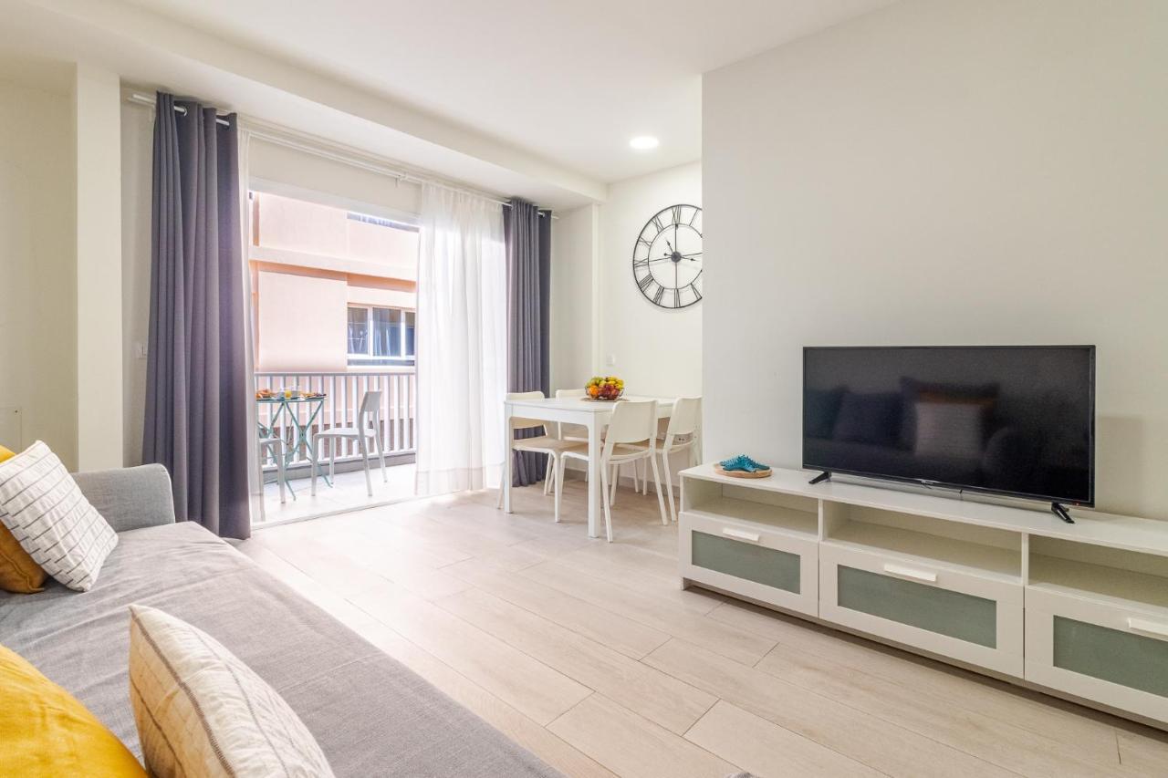 Cozy Family House Apartment *