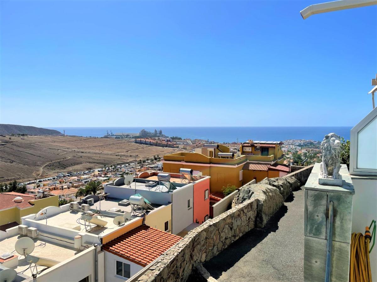 Apartment Moderne Mit Toller Aussicht Und Pool