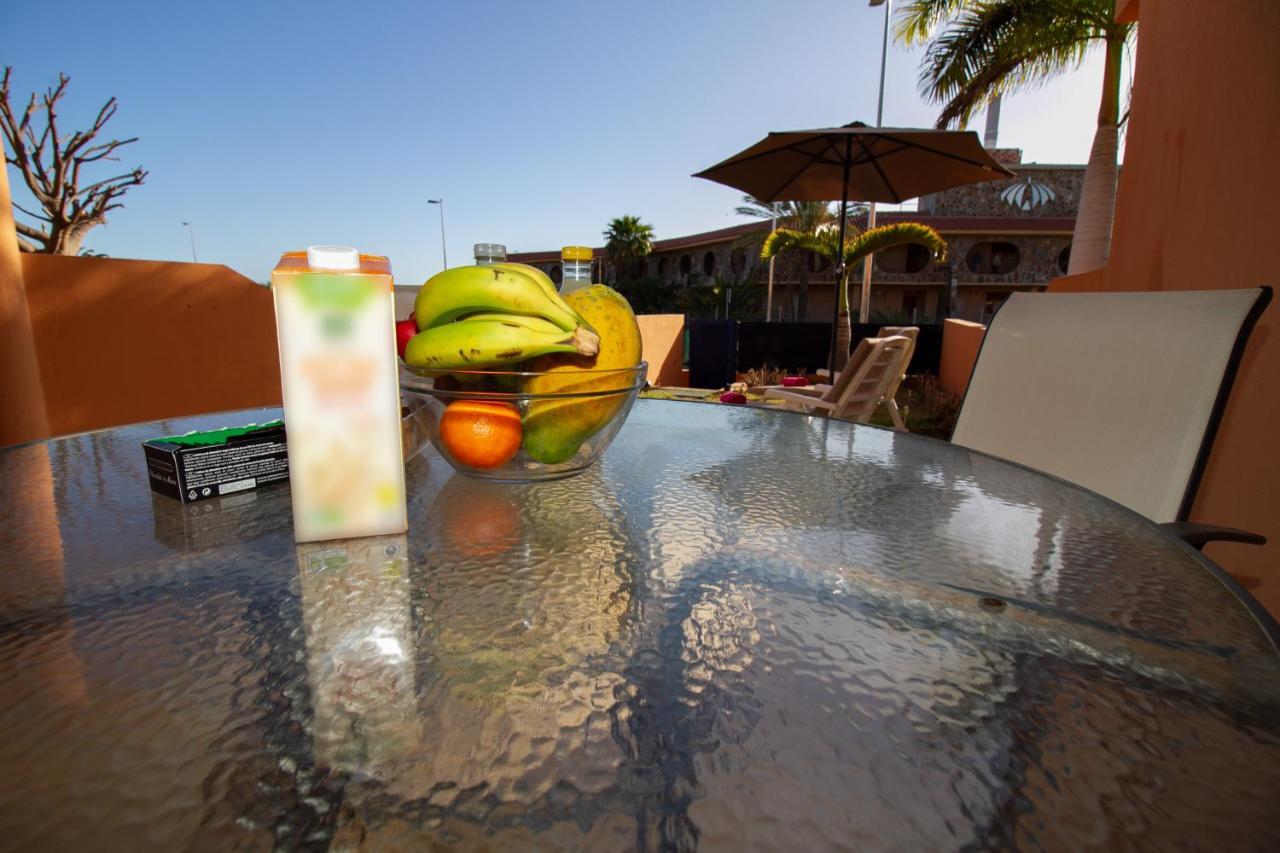 Vakantiehuis Duplex With Free Wifi And Private Garden Meloneras
