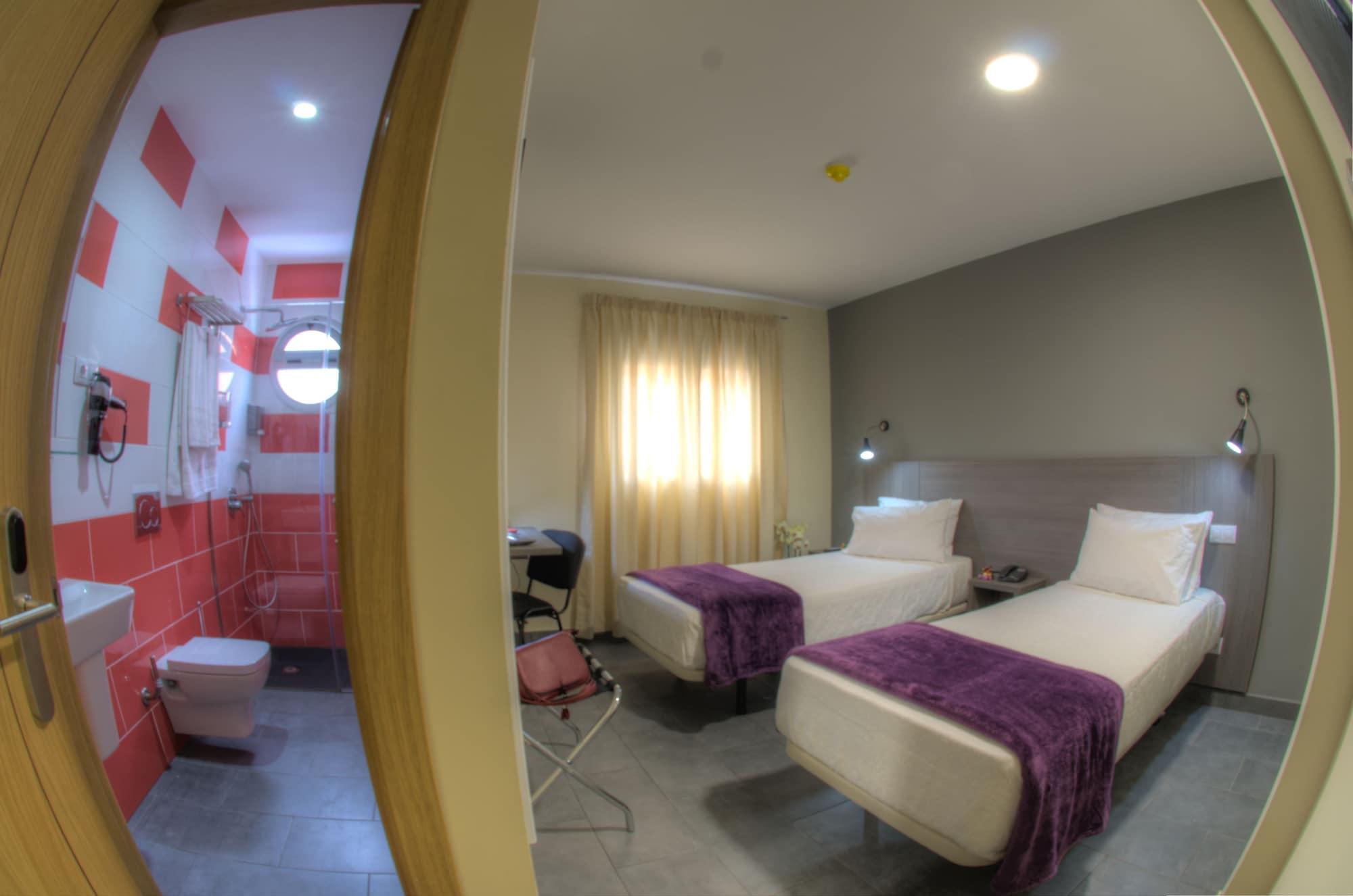 Hotel Puerto Canteras 3*