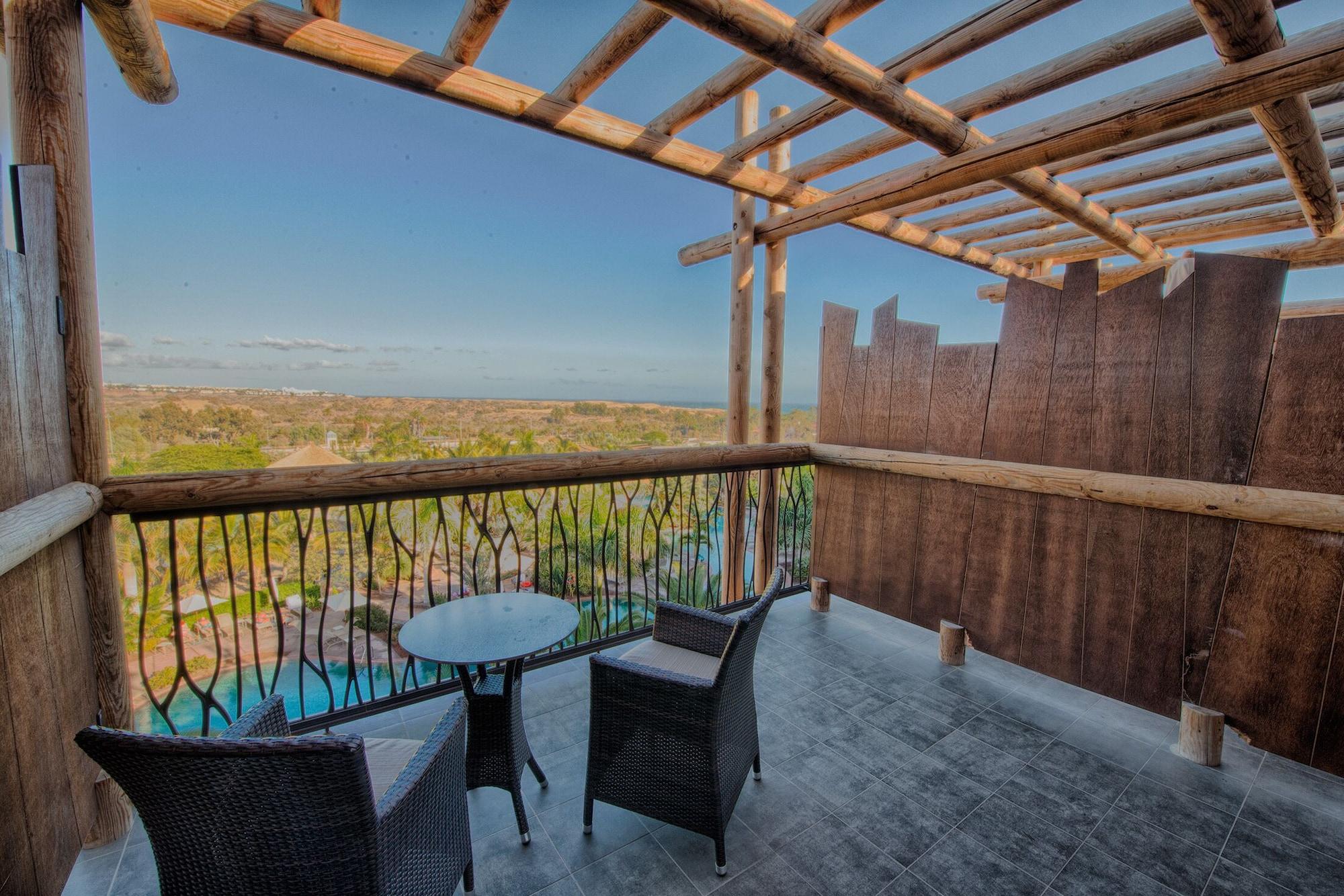 Hotel Lopesan Baobab