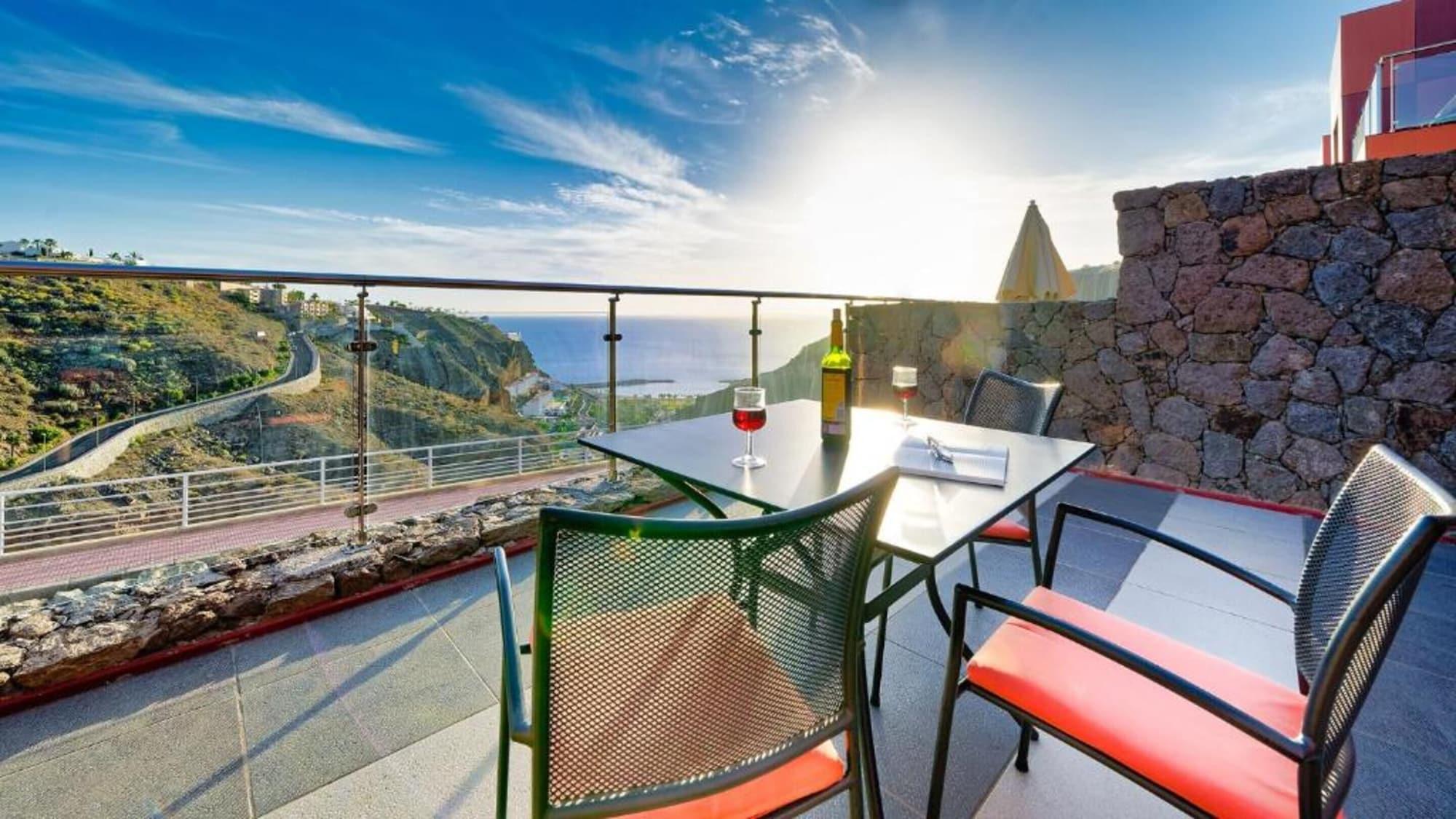 De Amadores Resort 4*