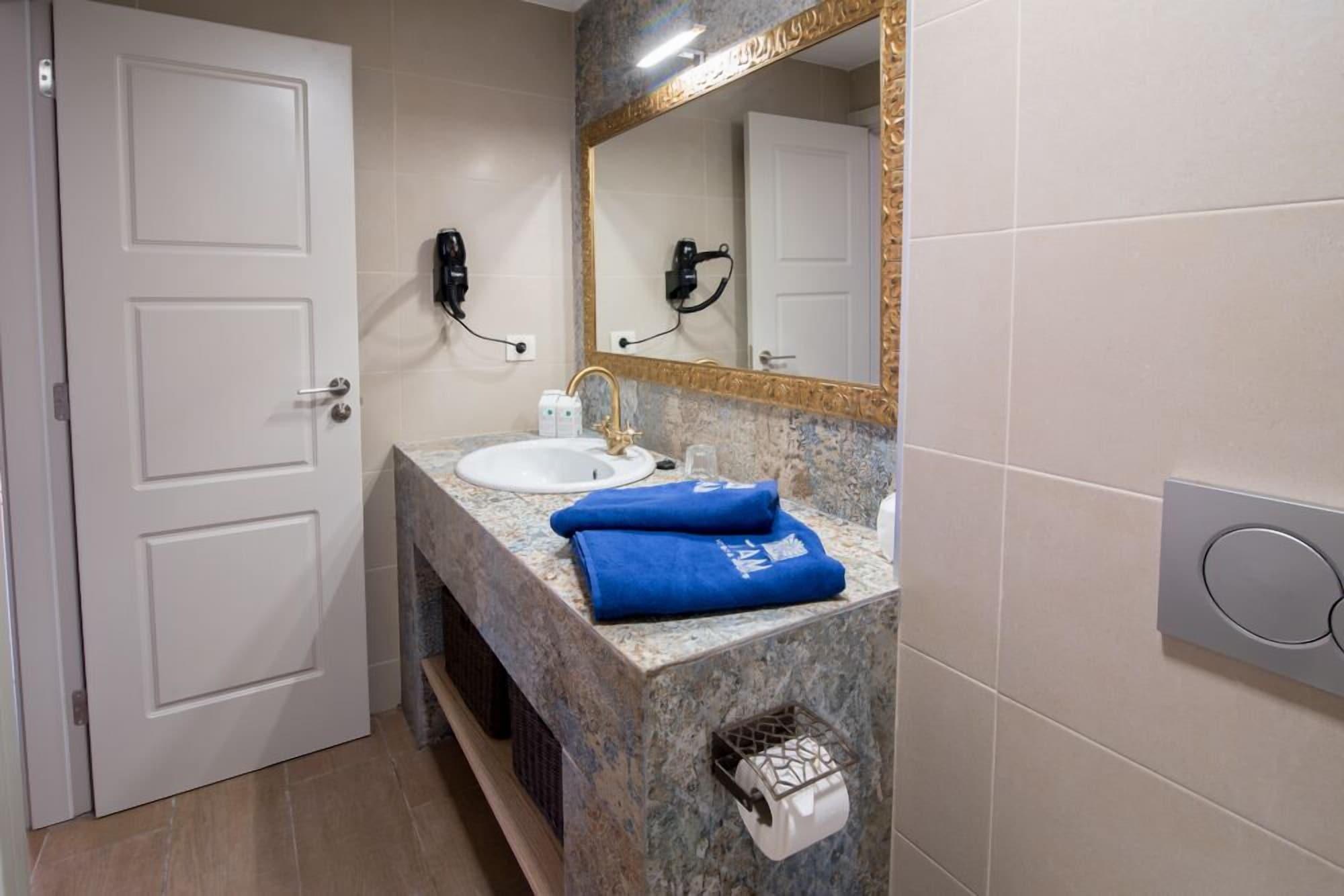 Alhambra Boutique Aparthotel Playa del Ingles (Gran Canaria)