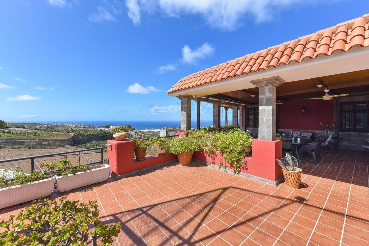Traditional By Villagrancanaria Villa
