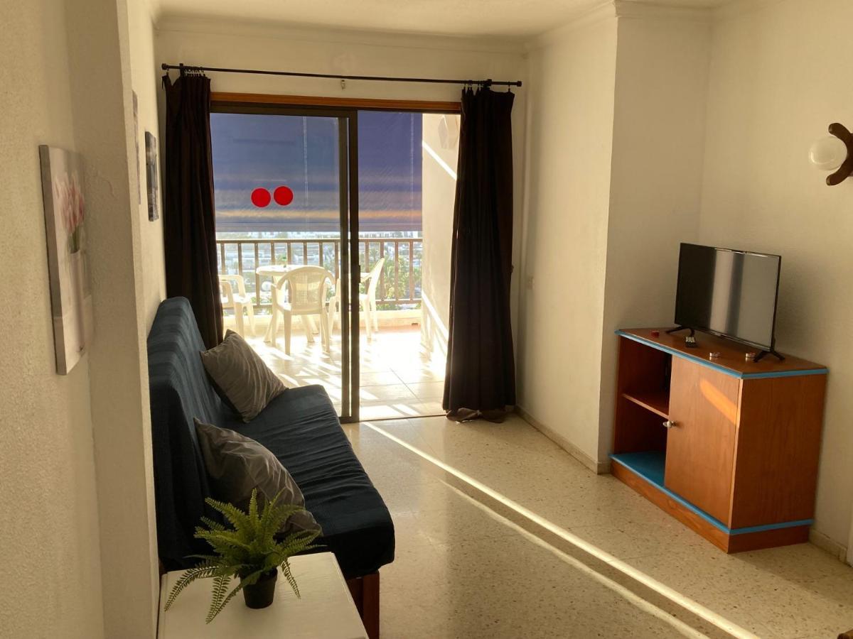 Spacious Flat With Ocean View