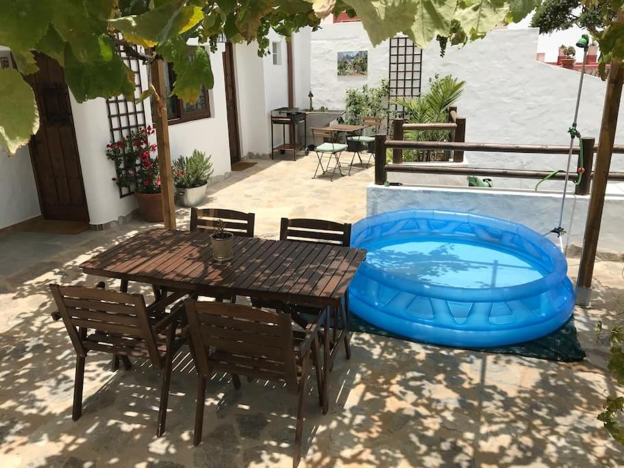 La Casa De Arriba, Tradicional Countryside In Teror, Gran Canaria Сasa de vacaciones *