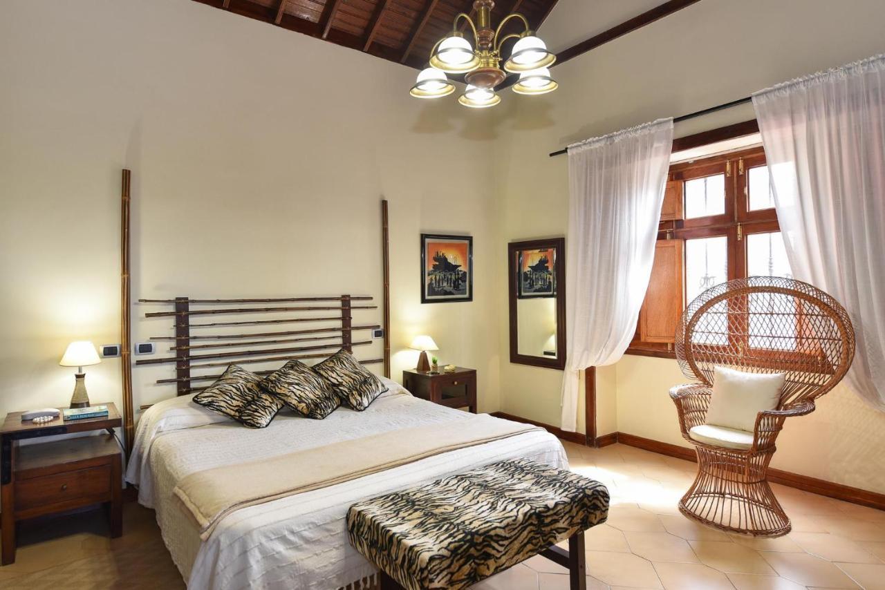 Traditional By Villagrancanaria Villa