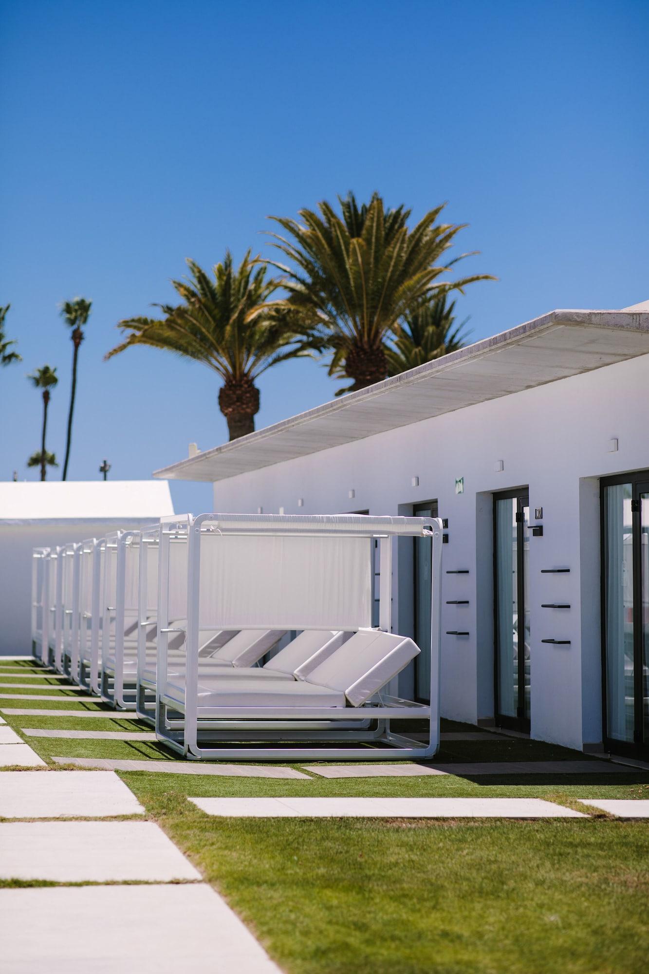 Hotel Club & - Adults Only 4*