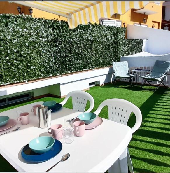 Comfy 2 Bedroom In With Wifi And Free Parking Apartamento Arguineguin